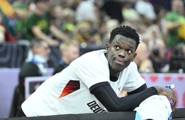 打铁盛宴！德国全场三分36中10其中前24投仅1中 五首发合计26中3